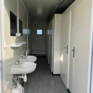 Módulo Sanitário 6x2,44m com 5 WC Independentes